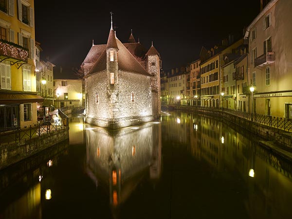 Island castle, Annecy, 2005